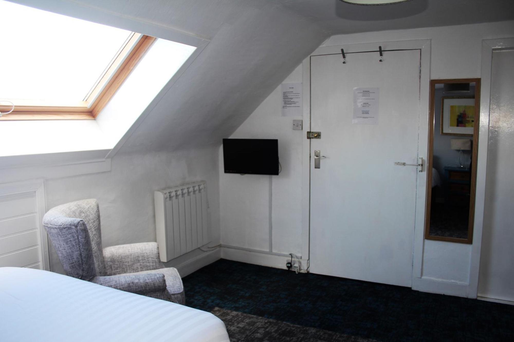 The Kirkcudbright Bay Hotel Room photo
